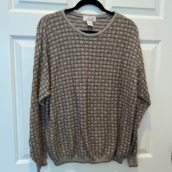 Murano Pre-Owned Light Weight Mens Sweater Size L Green/Grayish - Picture 1 of 3